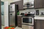 Kingston Jamaica Vacation Rentals - Kitchen